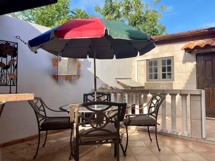3-Bedroom Villa With A Jacuzzi Noord Exteriör bild